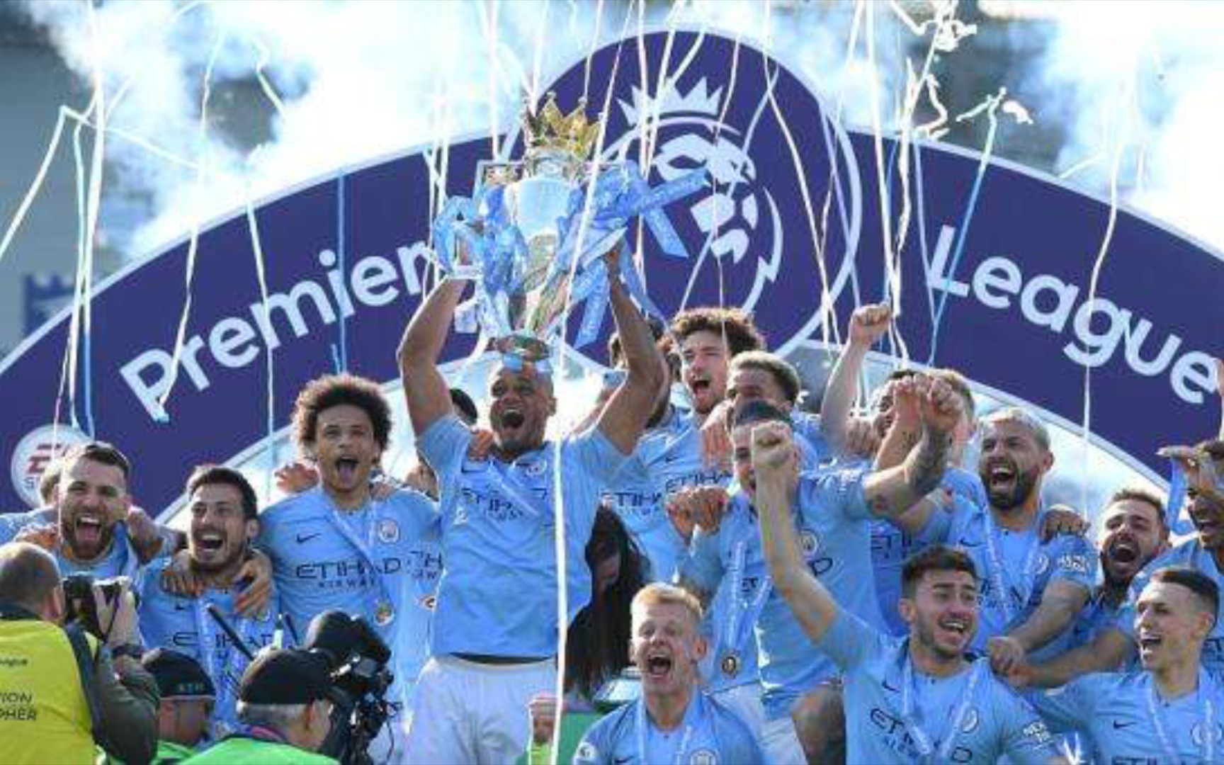 见证了足球 见证了足球