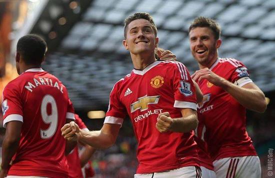 并以其独特 并以其独特